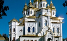 Фасад зі сторони вул. Скрипника