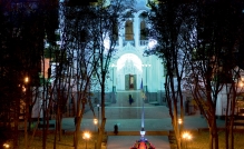 Вигляд ввечері зі сторони Сумської вулиці